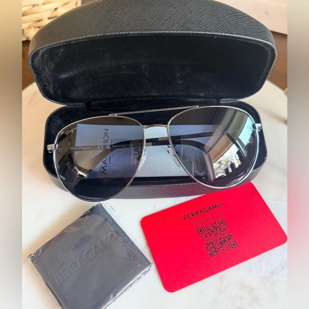 Salvatore Ferragamo SF157S Sunglasses 015 Dark Gun Aviator 60-15-140 Excellent - Picture 7 of 10